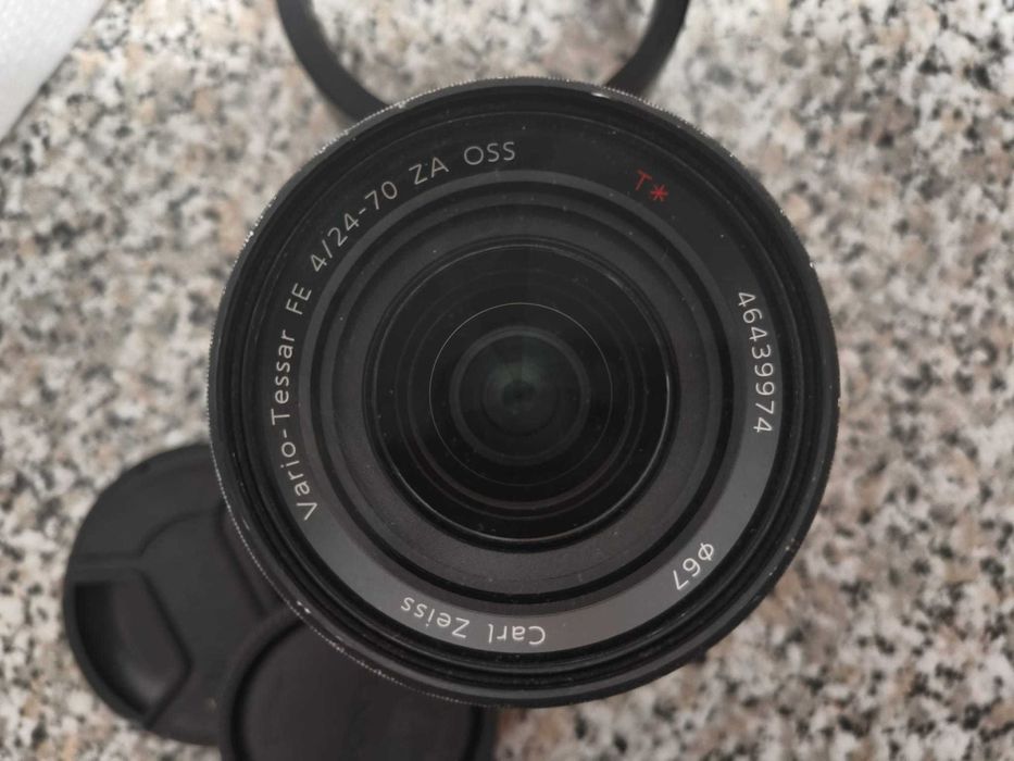 vendo lente sony 24-70 f4 full-frame em perfeitas condições