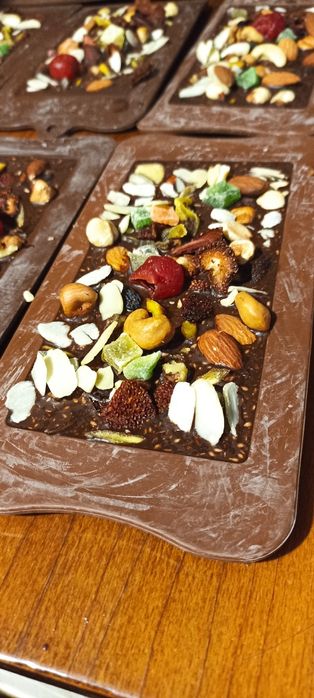 Горішки в меду ,насіння в меду , медові смаколики ,медова насолода