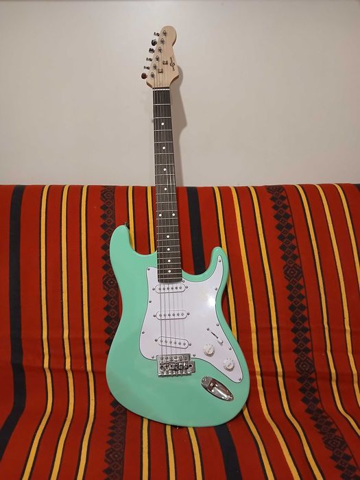 Gitara elektryczna Gear4Music, stratocaster, turkusowa + pokrowiec