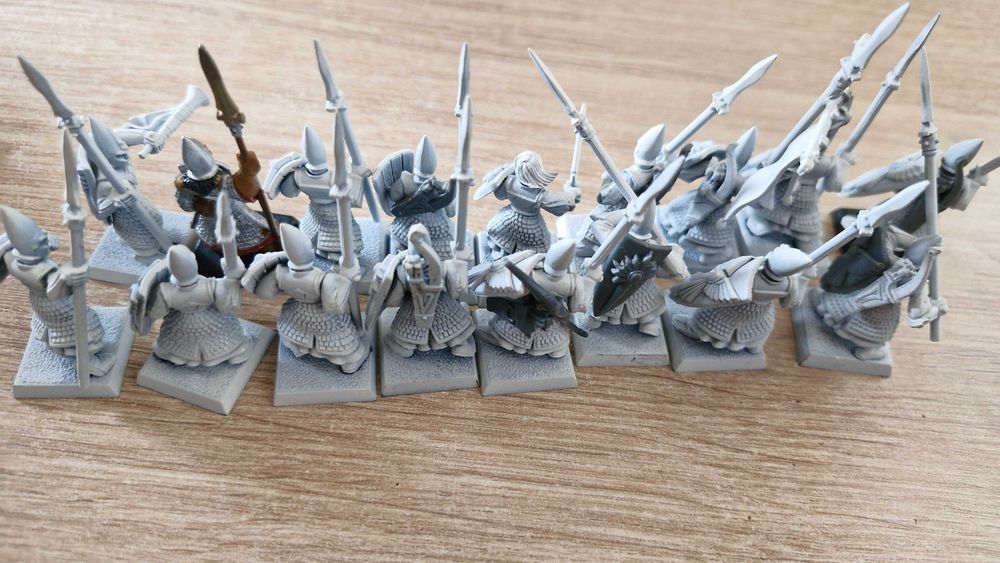 High Elves Spearmen x17 + High Elves Archers x17, plastic, GW