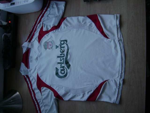 Starocie z PRL - SPORT = Liverpool koszulka dziecięca TORRES 9 130 cm