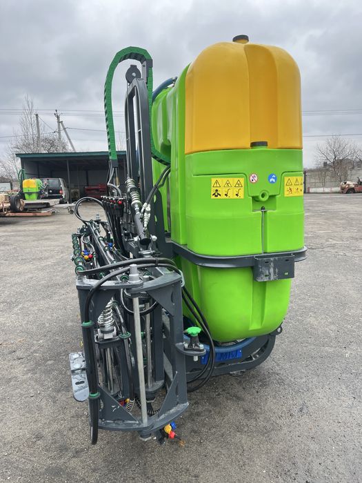 Оприскувач KLARA 1218