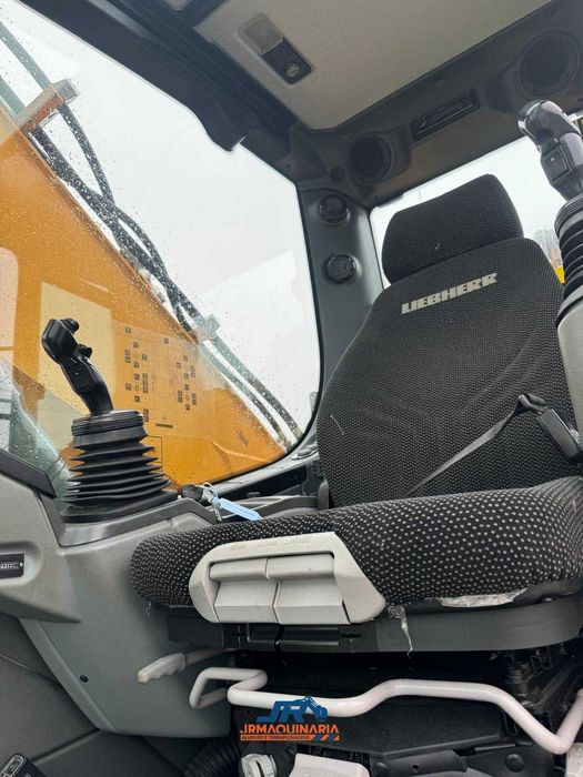 Liebherr LH22 - Giratória/Escavadora de Rodas