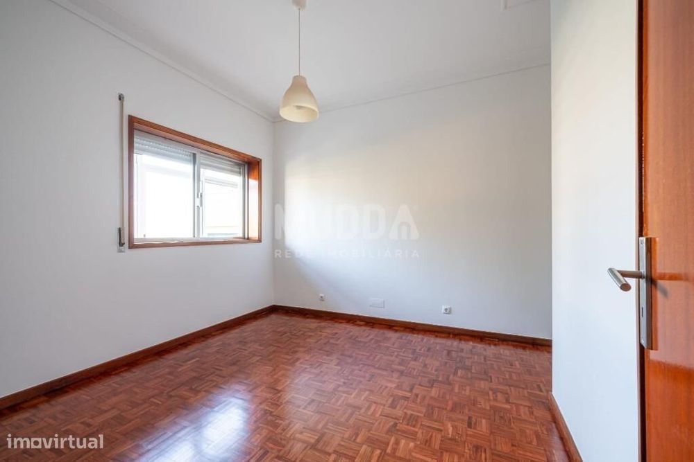 T4 com garagem | Habitação Própria ou Investimento  | Localização Prem