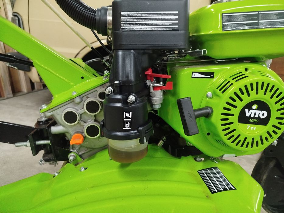 Motoenxada vito com rodas fresa e abre regos