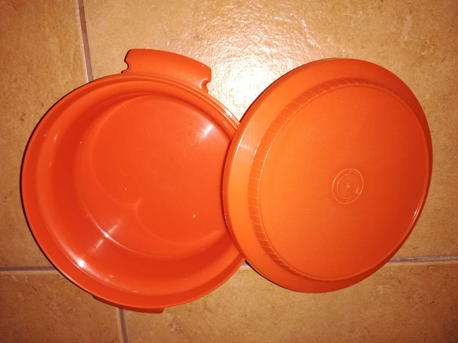 Caixa Tupperware com divisórias e com tampa c/ OFERTA