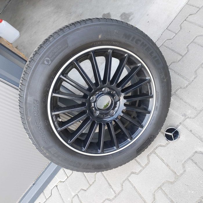 Opony z alufelgami Mercedes 215/60R17