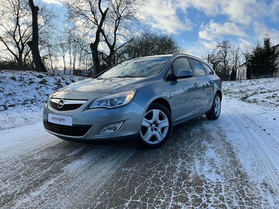 Opel Astra J 1.4b 140km