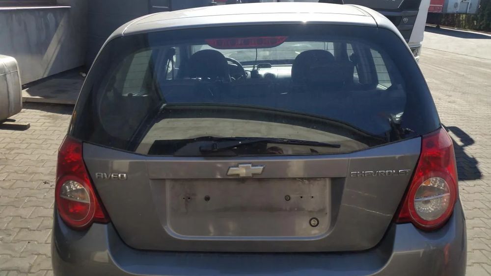 klapa bagażnika chevrolet aveo hatchback t250