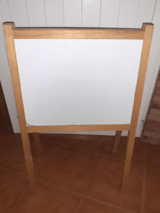 Brinquedos quadro em madeira para criança 2 faces