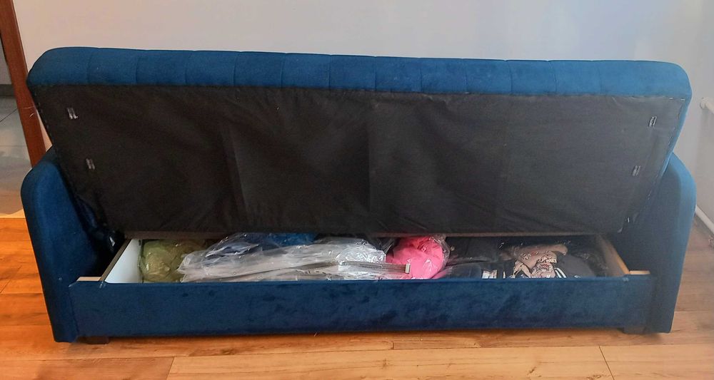 Wersalka rozkładana niebieska