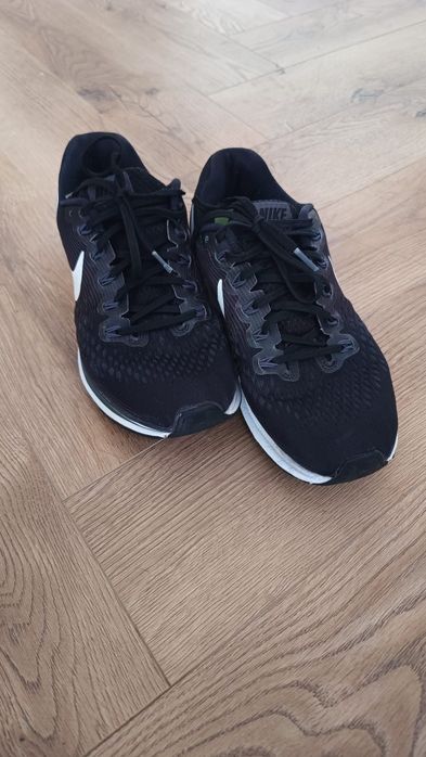 Bardzo wygodne męskie buty sportowe do biegania Nike Pegasus 34 rozmiar 42