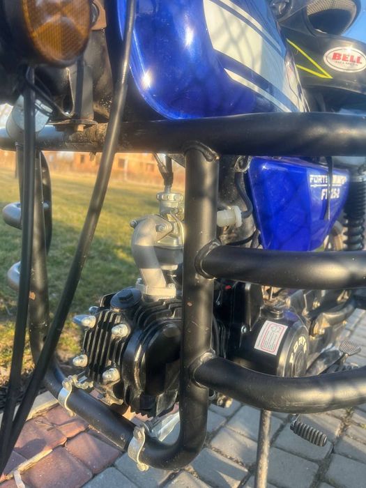 Мотоцикл FORTE FT-125-2