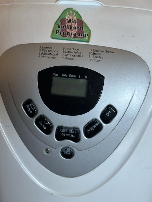 Máquina de Pão CLATRONIC BBA 3505