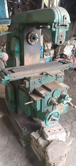 Продам горизонтальный фрезерный станок 6п80г