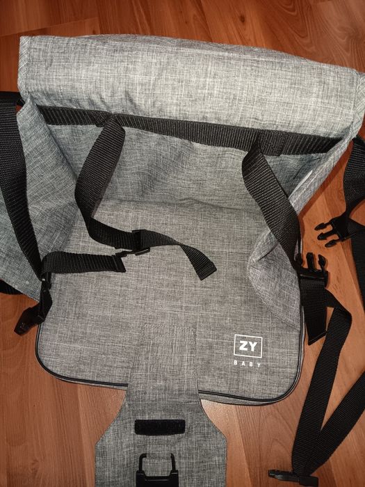 Assento de refeição portatil