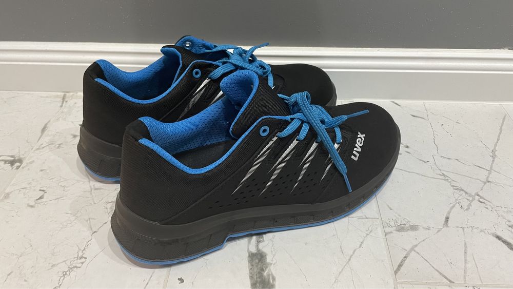 Uvex NOWE buty robocze r45 polecam