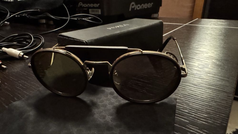 Ocupos de sol FURLA, novos