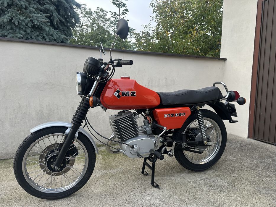 Mz