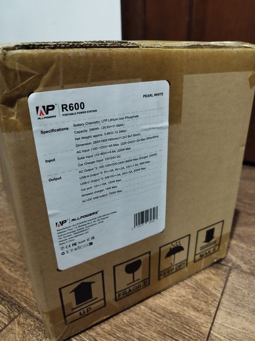 Нова зарядна станція Allpowers R600