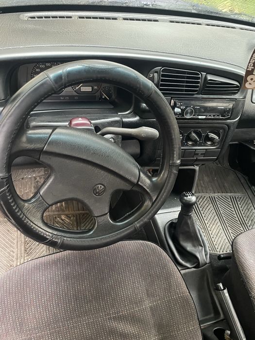 Продам Volkswagen Vento 1993