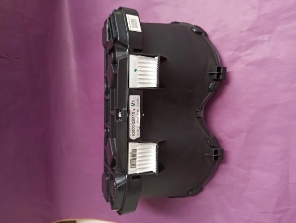 Quadrante - TOYOTA Auris (_E18_) | 12 - 18
