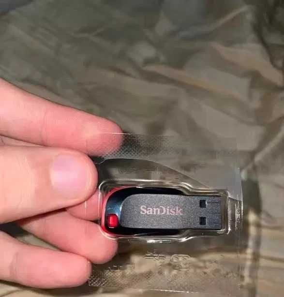 Pen Drive USB 128GB SanDisk Armazenamento Portátil para Tablet e iPod NOVO