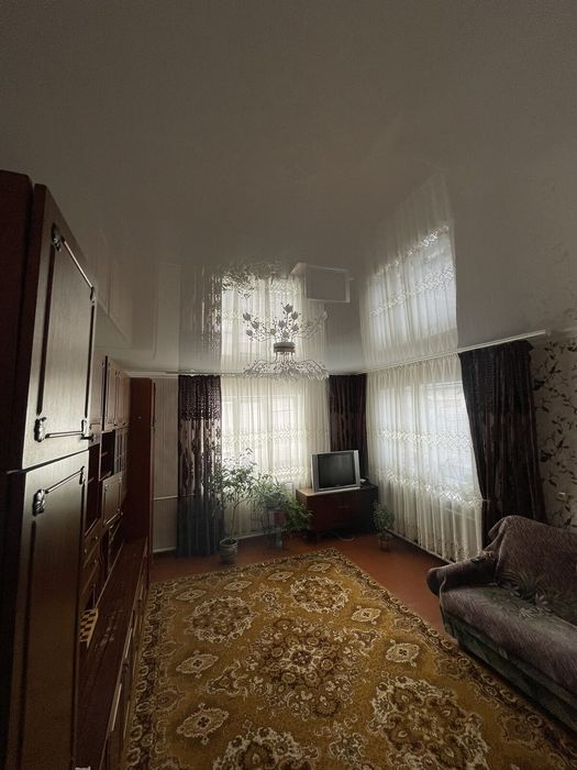 ЕКСКЛЮЗИВНИЙ продаж частини будинку в центрі з документами 33450 R003
