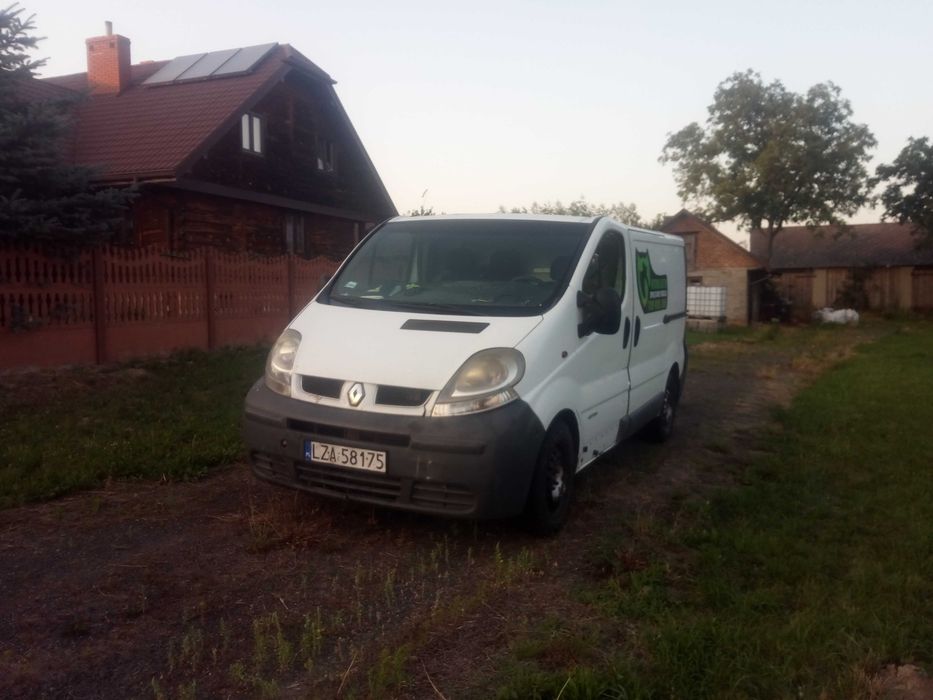 Bus Nissan Primastar  1.9 74 KW pilnie