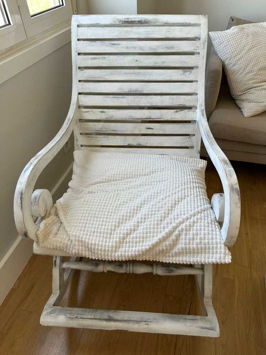 White Wooden Rocking Chair – Very Comfortable
