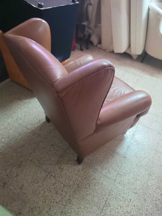 Cadeirão Orelhas