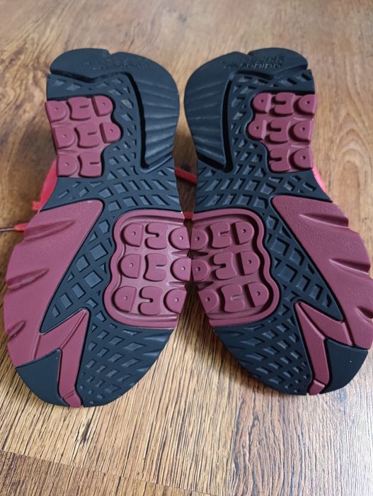 Adidas nite jogger 38.5, кросівки 38р, кроси 24.5см, на бусті кросівки