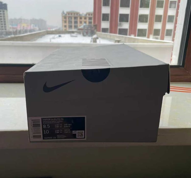 korki Nike Mercurial Vapor XIV Elite FG Rozmiar 42 Piłkarski korki