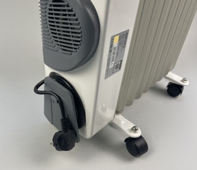 Масляний обігрівач на 11 секцій