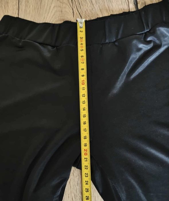 Legginsy czarne r.S