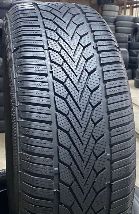 Шини 225/55 R17 Semperit Speed-Grip 2| Зима | 7мм | 4шт