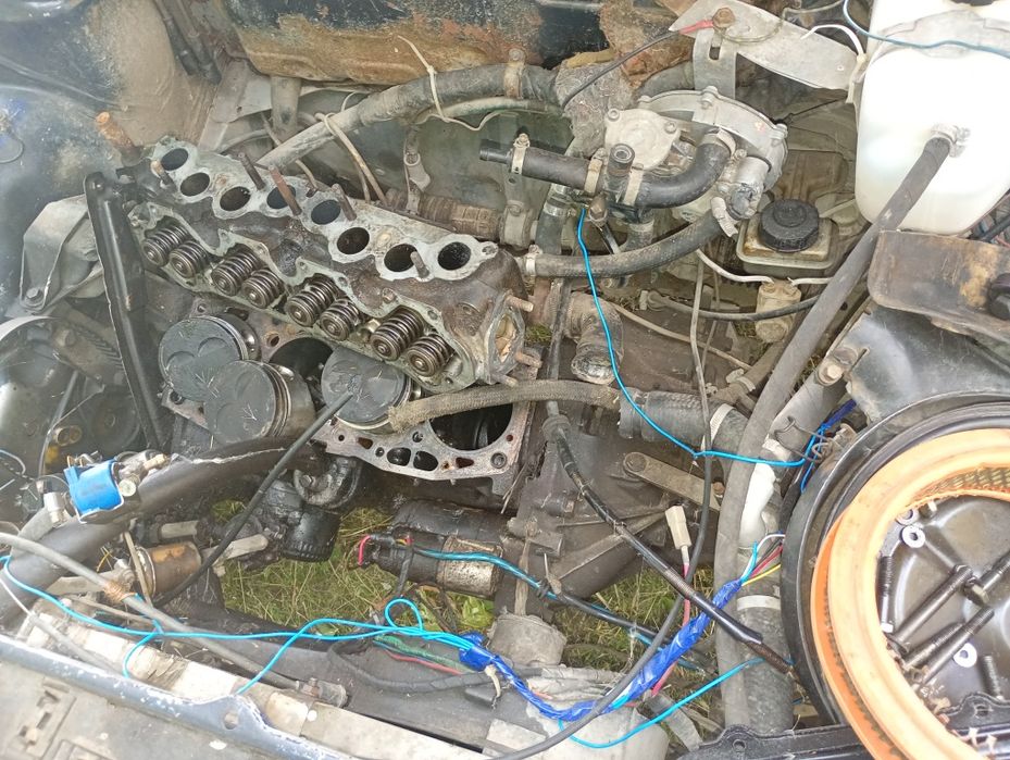 Мотор Фіат в розібраному стані