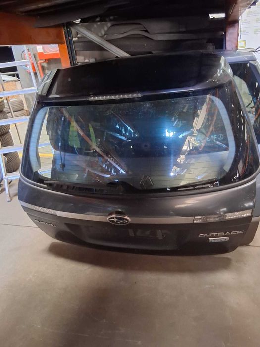 Tampa da mala Subaru Legacy outback