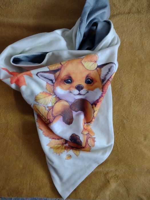 Duża chusta LISEK *polar*
Materi