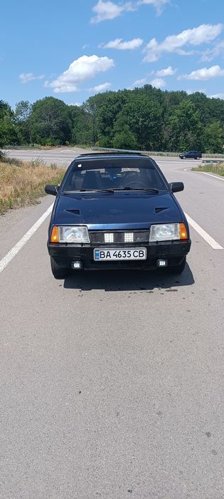 Машина кожен день їзде. Зроблено дуже багато,наразі капітало вкладень не потрібно. Деталі по телефону