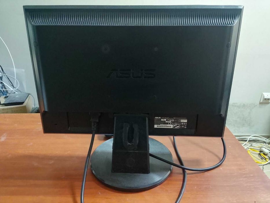 Продам монитор Asus
