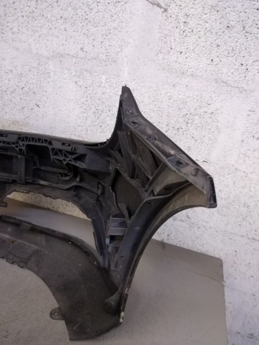 Vendo Para-choque da frente Mercedes Benz C class W 204 ano 2005/12