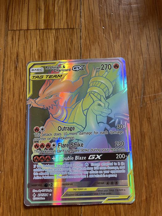 Carta Pokémon Reshiram & Charizard GX Rainbow Rare 217/214 – Unbroken Bonds