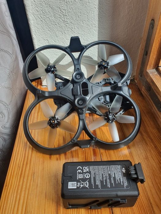 Dron DJI Avata 1  Explorer Combo Remote Controller 2      3x aku
