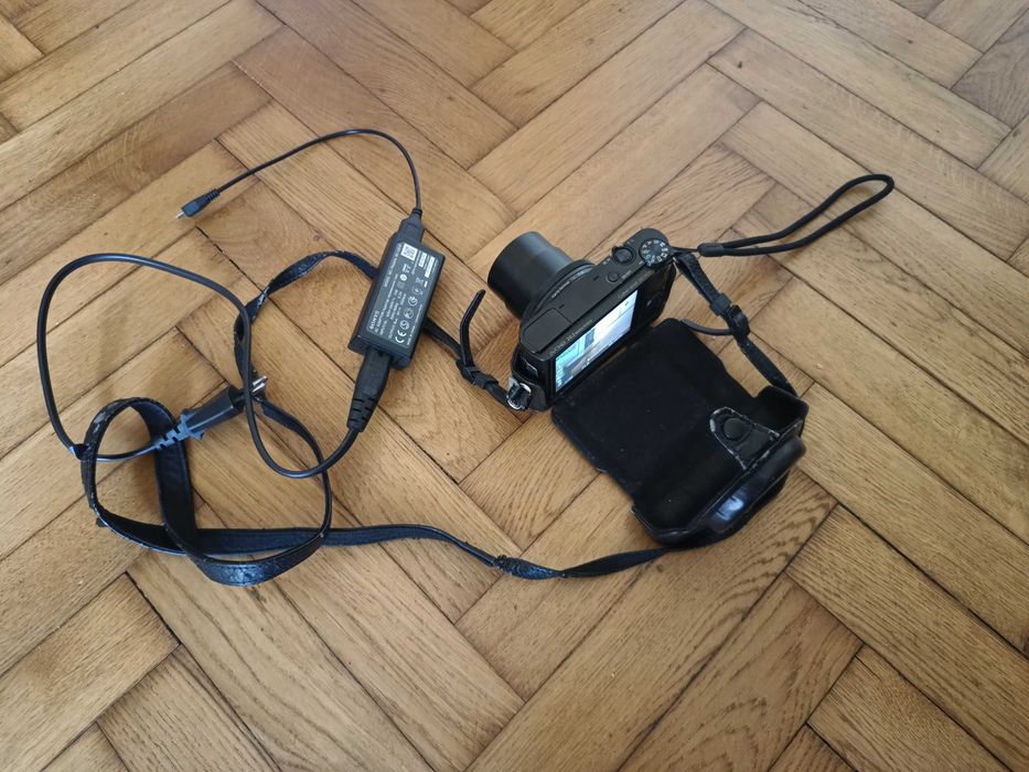 Aparat Sony DSC-RX100