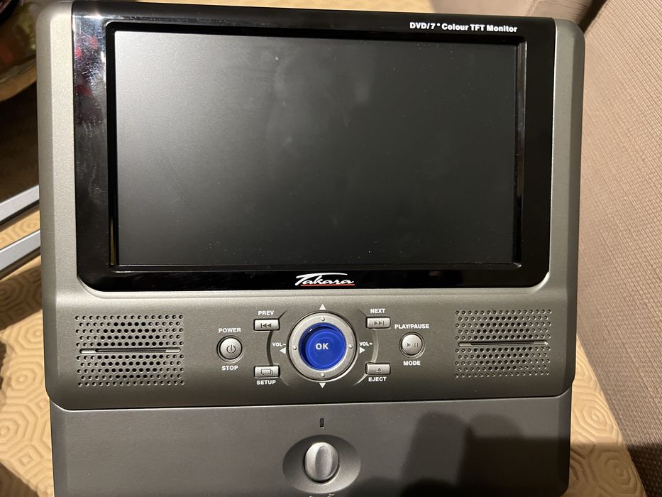 Leitor de dvd portatil para adaptar a im aitomovel ou em mesa