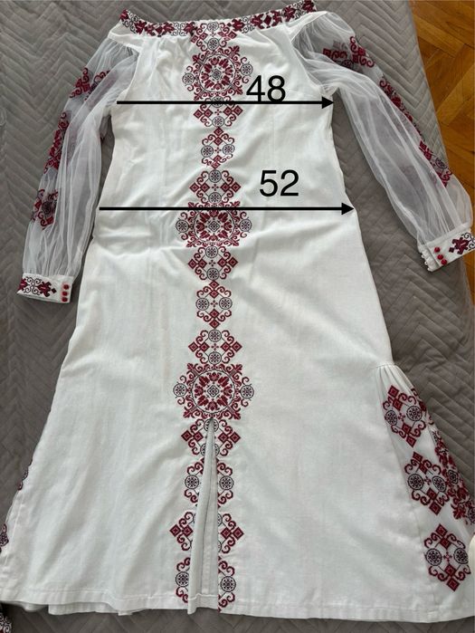 Парні вишиванки.