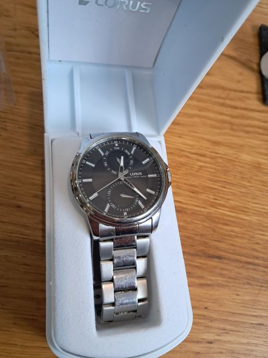 Zegarek Lorus RX601