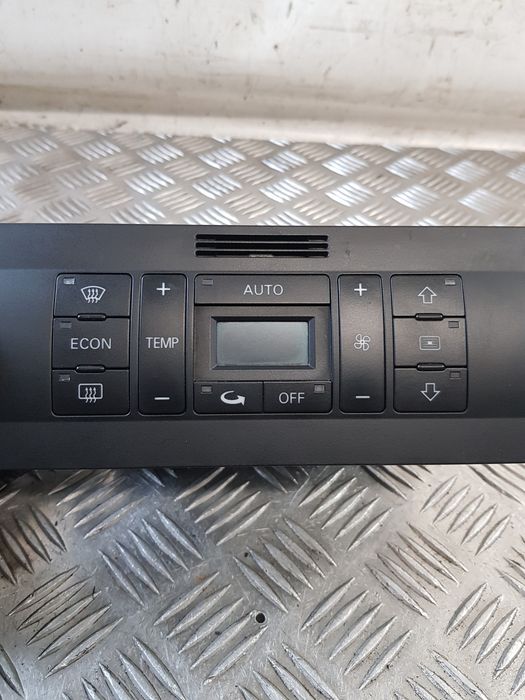 Panel Nawiewu Klimatyzacji 8L0820043H Audi A3 8L 01R-
