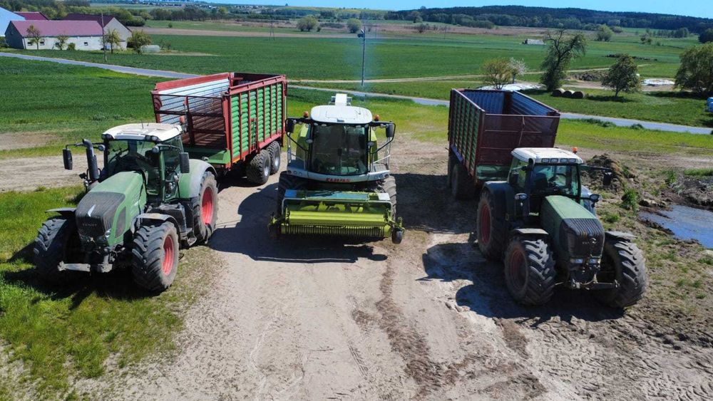 zbiór traw lucerny claas jaguar 950